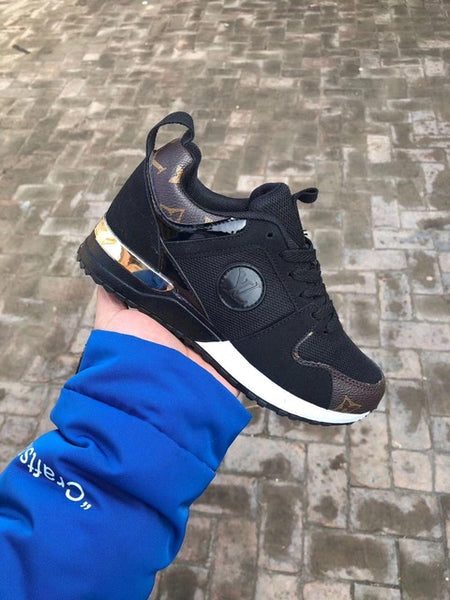 New casual balance shoes
