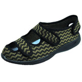 Deformed foot puffy shoes